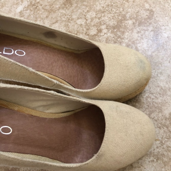 Aldo Tan Color Wedges Size 6 (36) - Picture 4 of 5